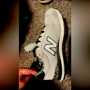 New Balance Shoes-grey-like brand new-8.5 BUT fit like an 9